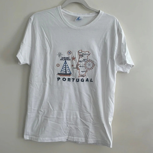 Other - Embroidered Portugal Sailboat‎ Travel Tee Sz M Casual Men Unisex